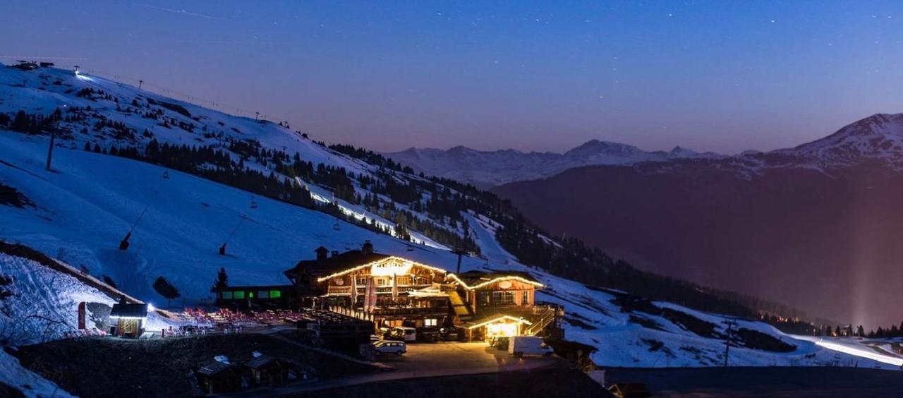 Hotel 3 Etoiles -Restaurant Le Pilatus クールシュヴェル エクステリア 写真