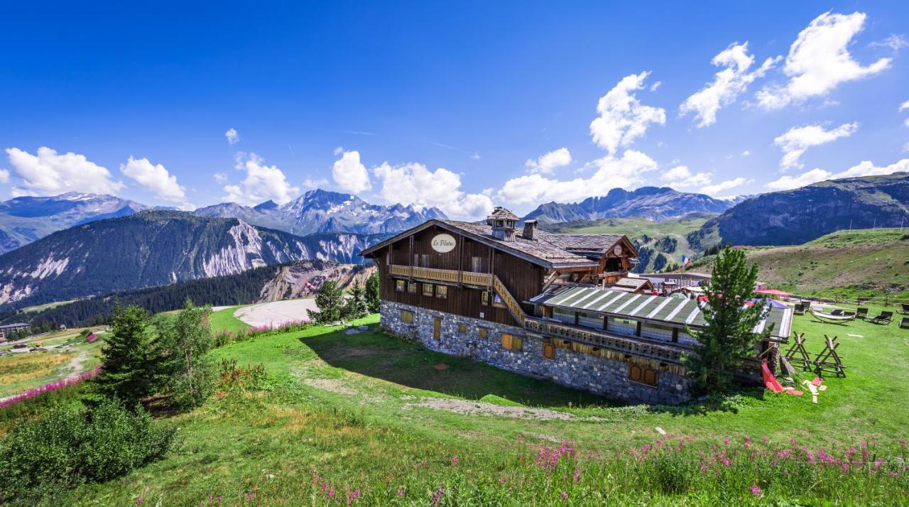 Hotel 3 Etoiles -Restaurant Le Pilatus クールシュヴェル エクステリア 写真
