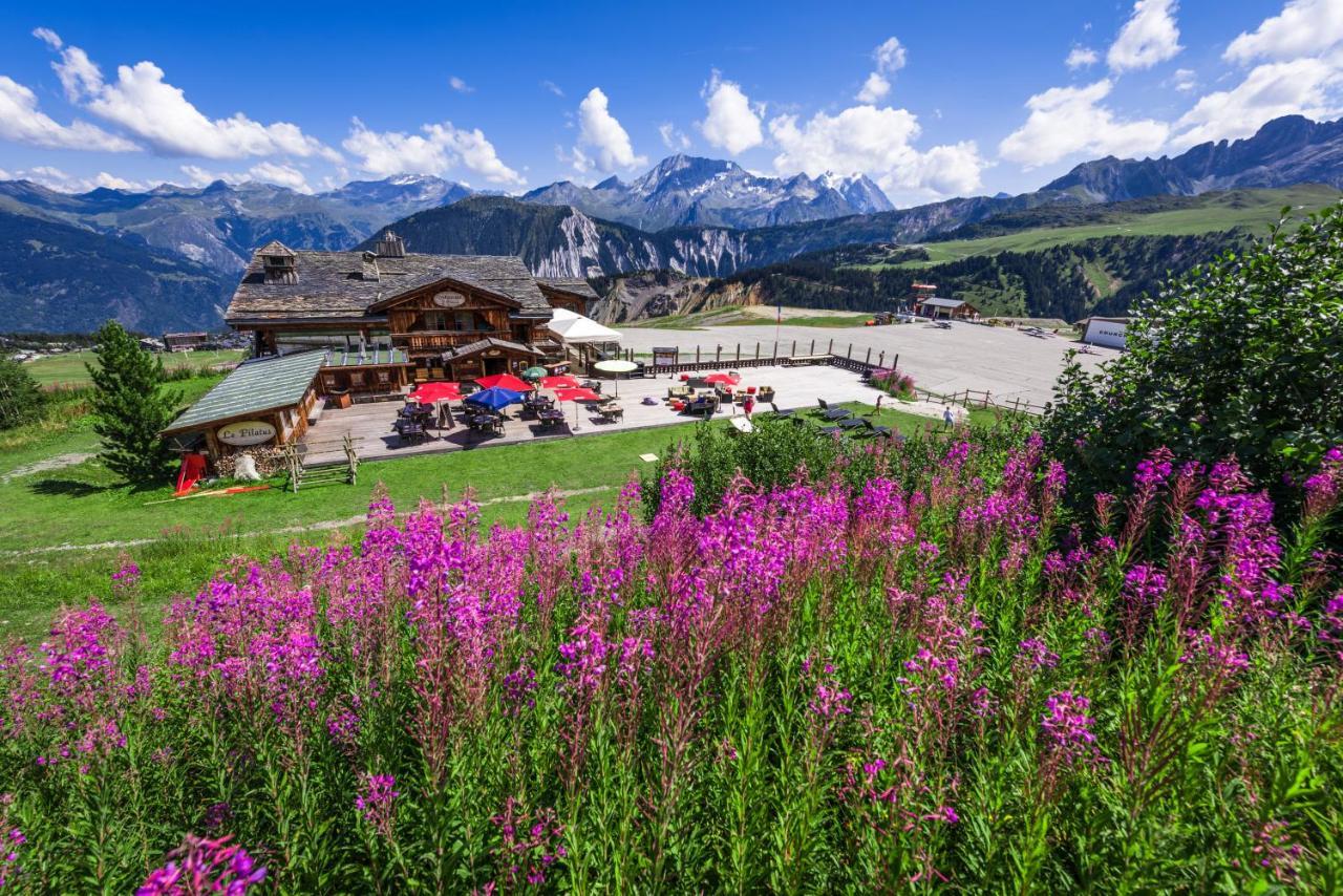 Hotel 3 Etoiles -Restaurant Le Pilatus クールシュヴェル エクステリア 写真