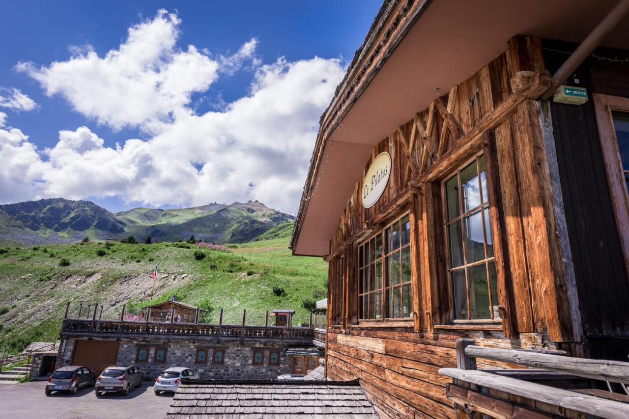 Hotel 3 Etoiles -Restaurant Le Pilatus クールシュヴェル エクステリア 写真
