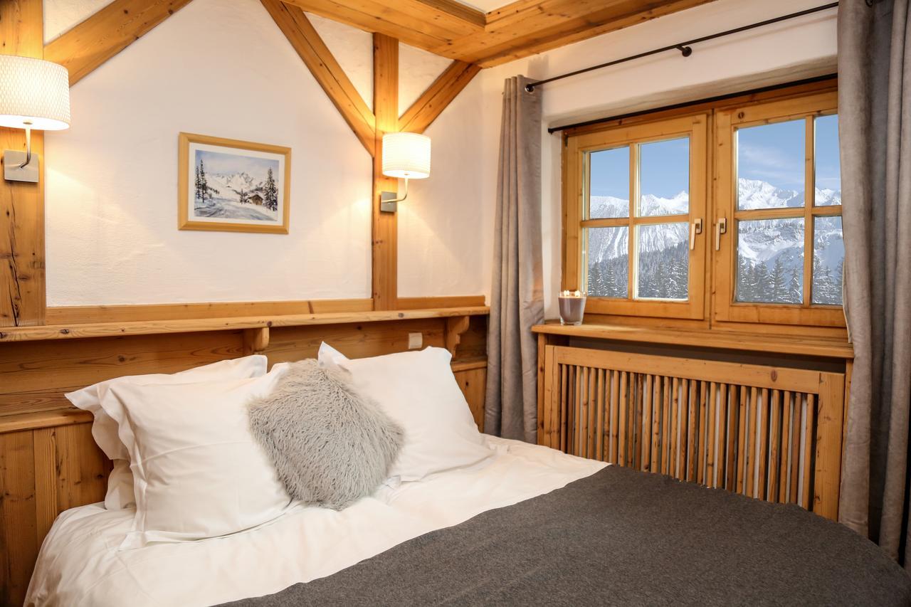 Hotel 3 Etoiles -Restaurant Le Pilatus クールシュヴェル エクステリア 写真