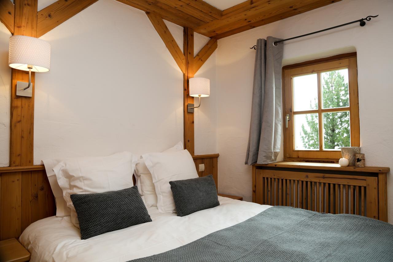 Hotel 3 Etoiles -Restaurant Le Pilatus クールシュヴェル エクステリア 写真