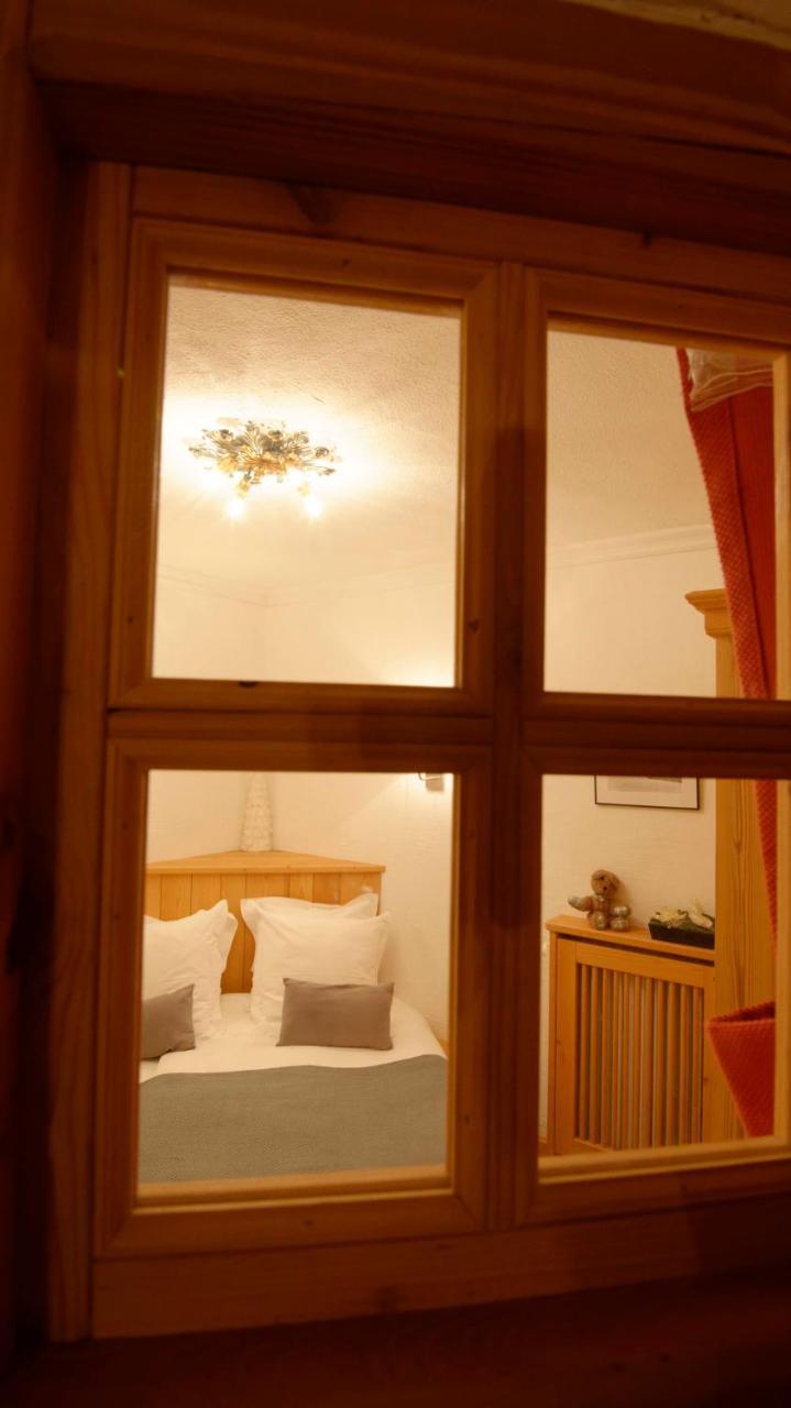 Hotel 3 Etoiles -Restaurant Le Pilatus クールシュヴェル エクステリア 写真