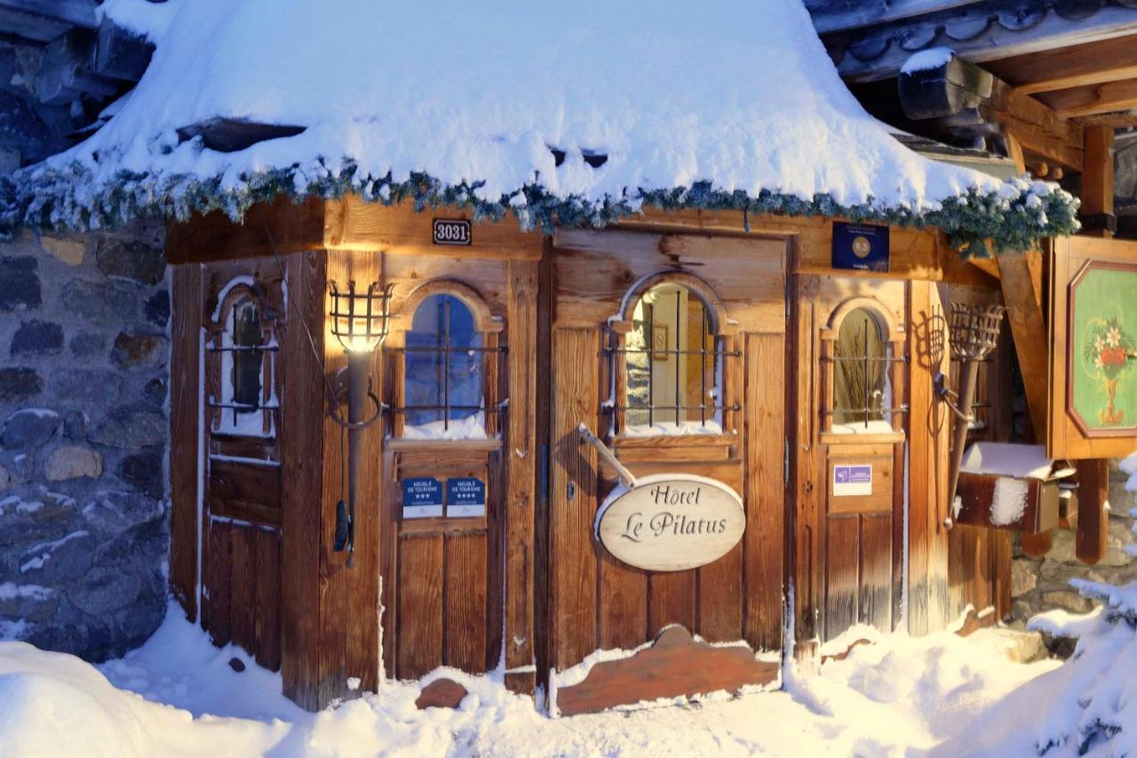 Hotel 3 Etoiles -Restaurant Le Pilatus クールシュヴェル エクステリア 写真